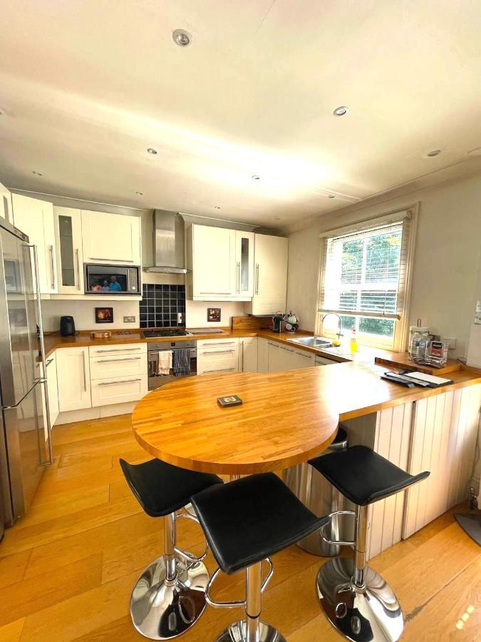 Sunny 2 Bedroom, 2 Bathroom Apartment With Roof Terrace London Exterior foto